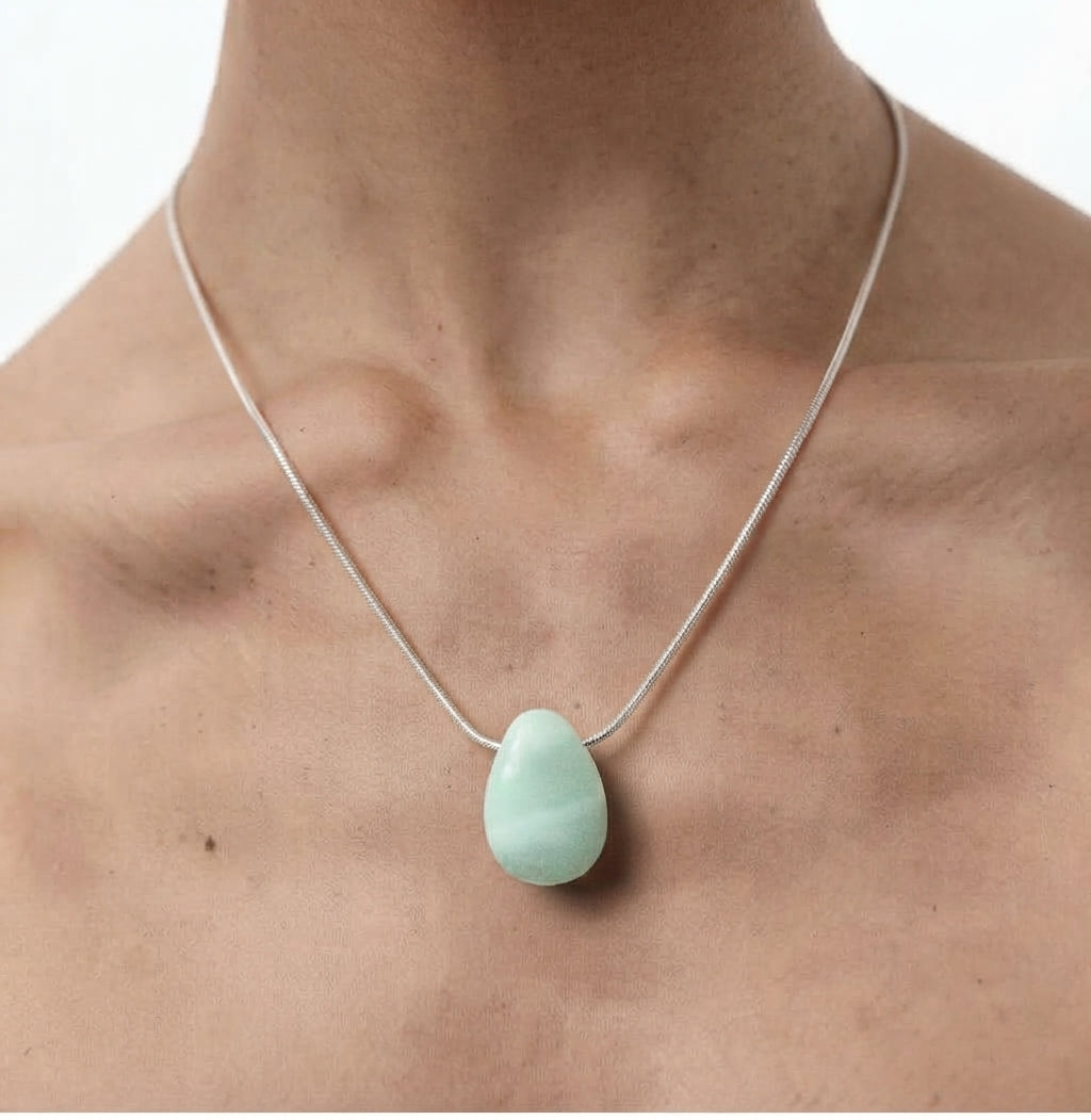Relica teardrop necklace