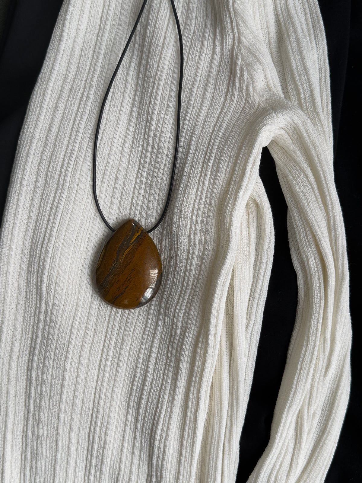 Large Tiger teardrop