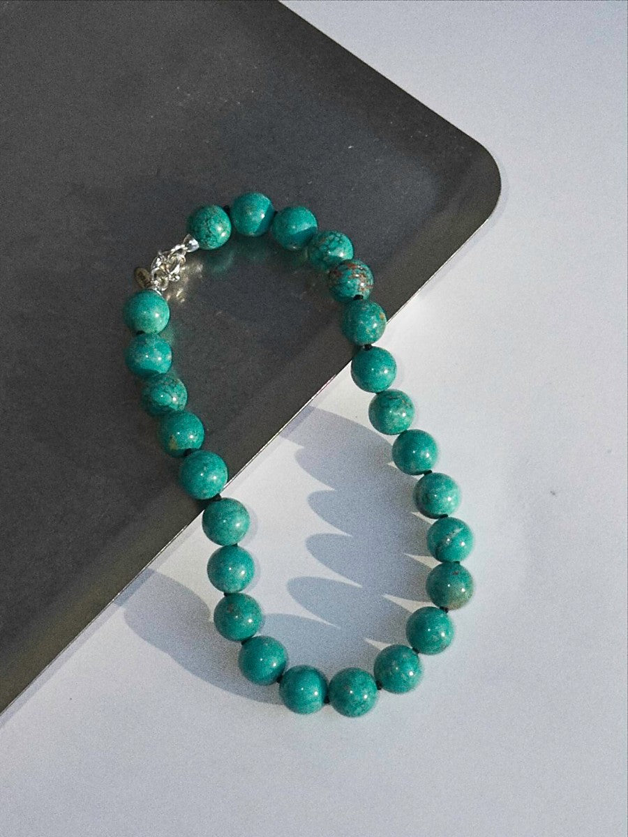 Koralų mėlynumo vėrinys | Turkio magnezitas