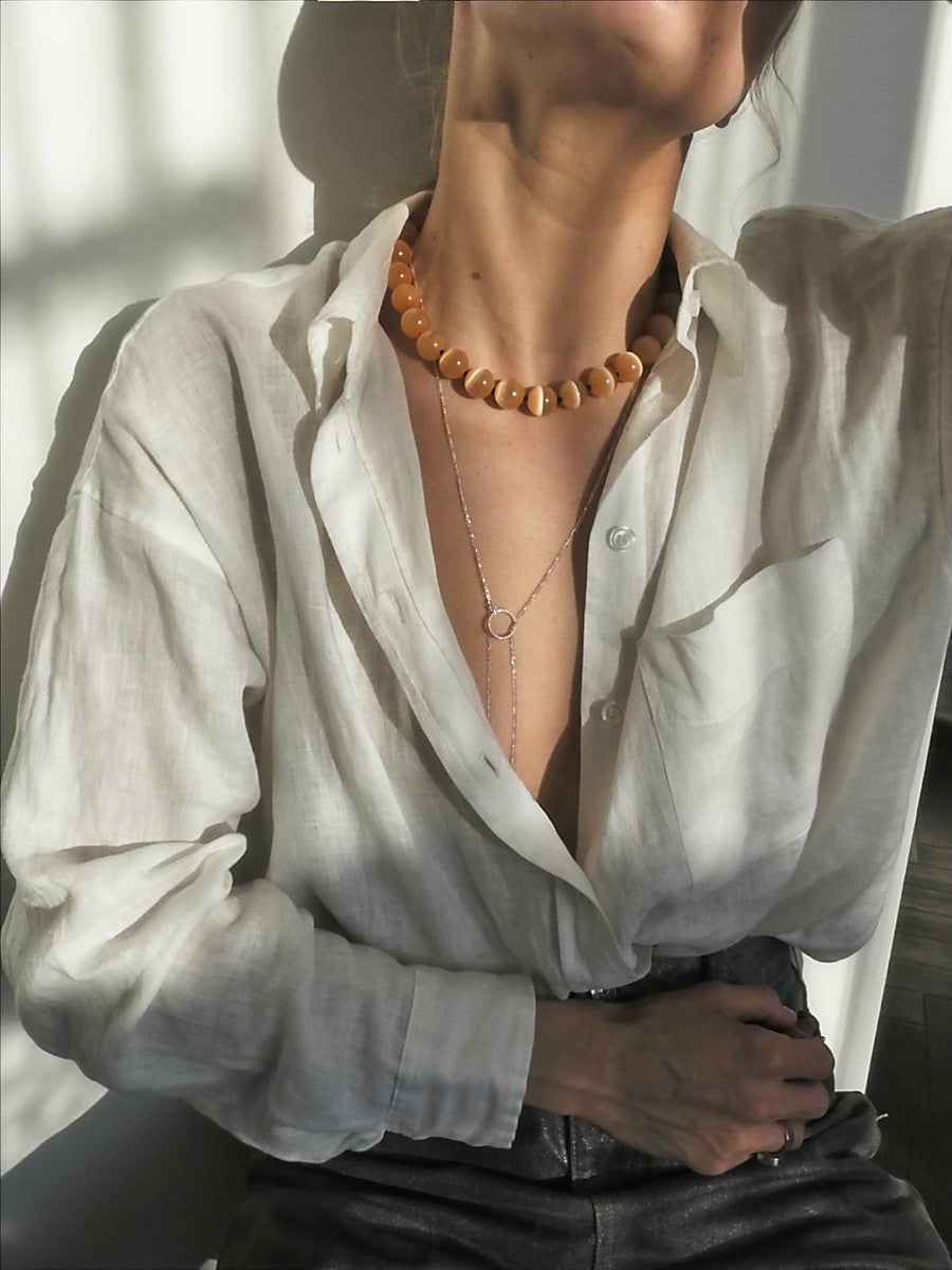 Louminous peach necklace | Cat's Eye